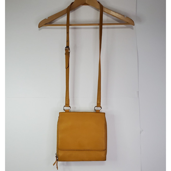 Vtg TIGNANELLO Crossbody Organizer Bag Purse Pebbled Leather Mustard Yellow - Picture 4 of 16